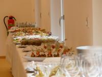 Volker-Homann-Stiftung: Buffet bei der Übergabe der KiTa.