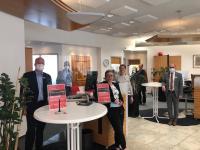 Coronavirus-Krise bei der Sparkasse Freiburg-Nördlicher-Breisgau: Sparkassendirektor Erich Greil gibt Sparkassen-Etikette vor.